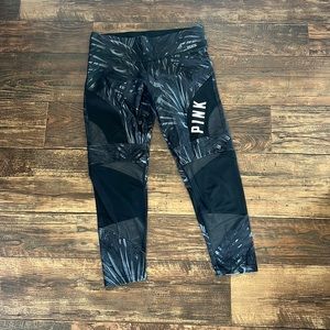 Pink ultimate capri leggings